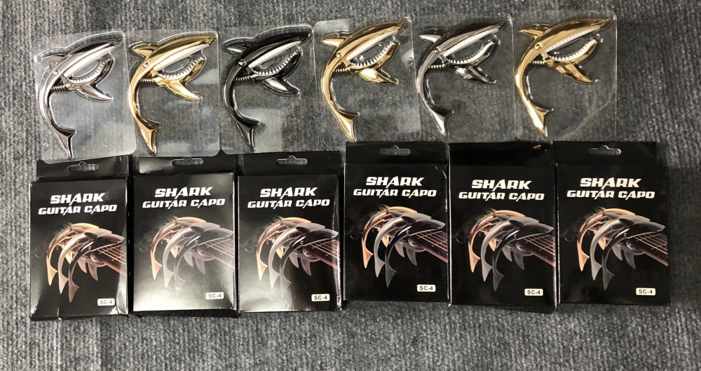 Capo Guitar cá mập SC-4