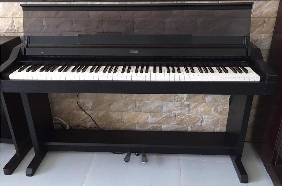 Korg C7000