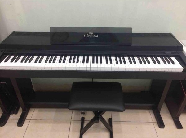 Yamaha CLP 30